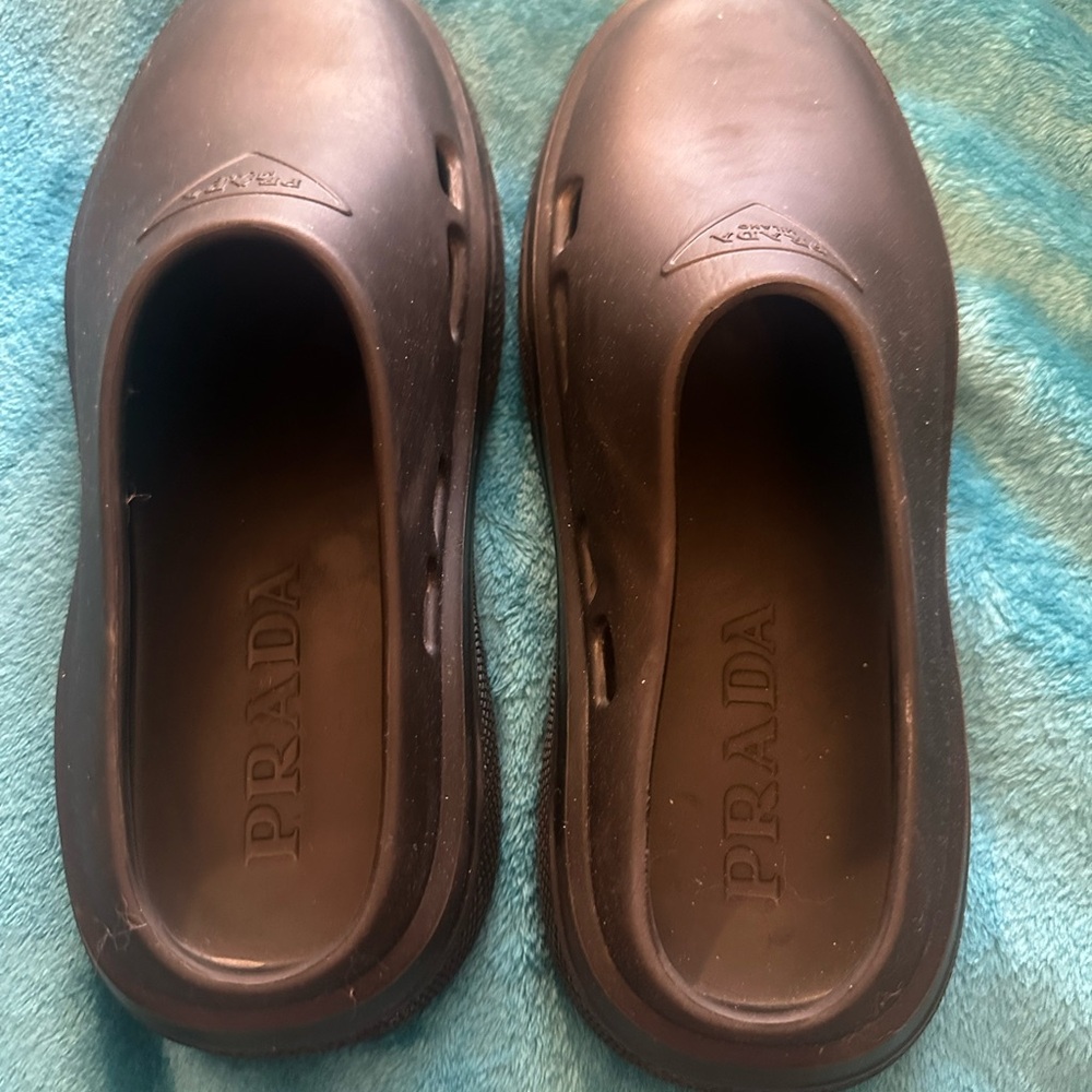 Prada Black Slip-On Shoes - Picture 5 of 11